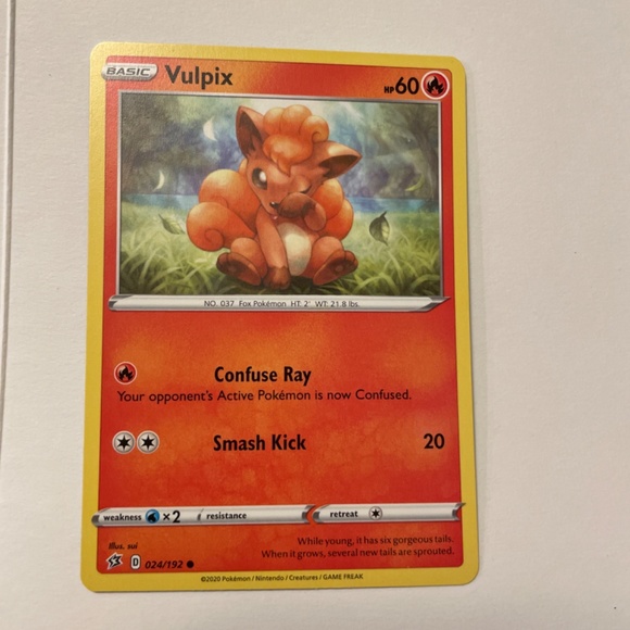 Two Pokémon cards, both Vulpix - Picture 2 of 3